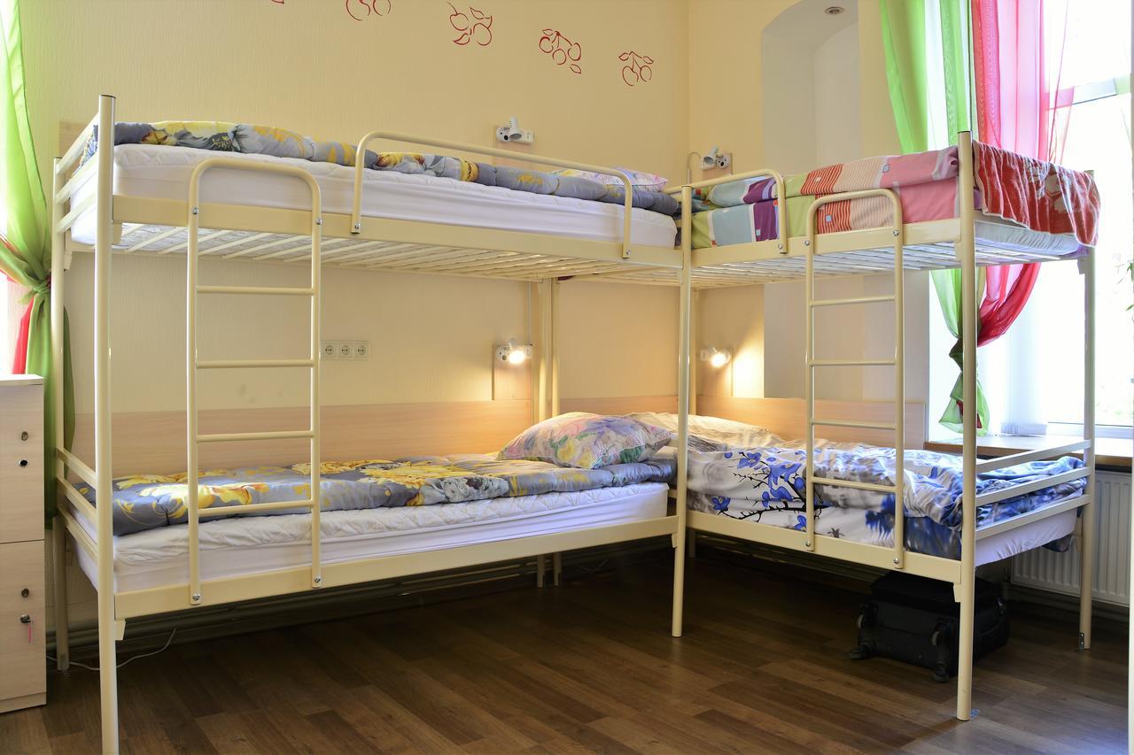 Vishnya Hostel Dnipro Exterior foto