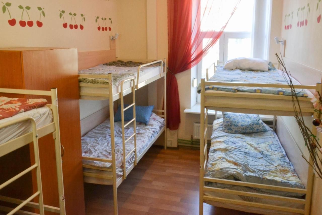 Vishnya Hostel Dnipro Exterior foto