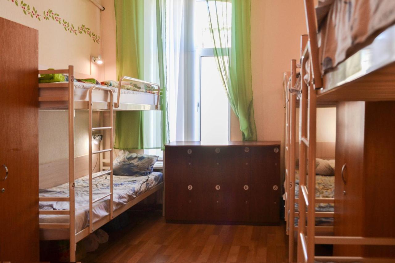 Vishnya Hostel Dnipro Exterior foto